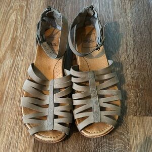 Women’sTeva sandals size 7